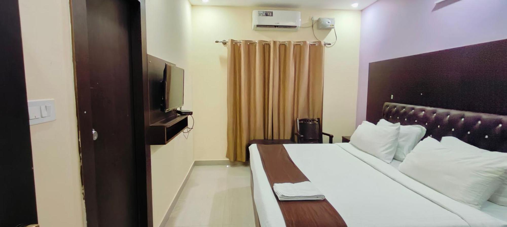 Pph Royal Gs Comforts Opp Mall Of Asia Bangalore Ngoại thất bức ảnh